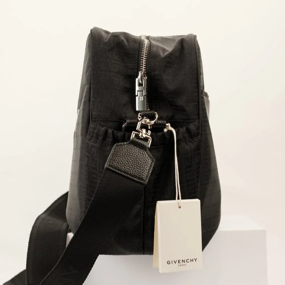 Givenchy 4G Logo Print Travel Bag, Black